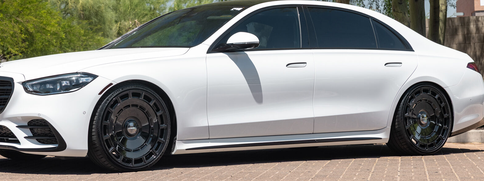 HF9 - Gloss Black